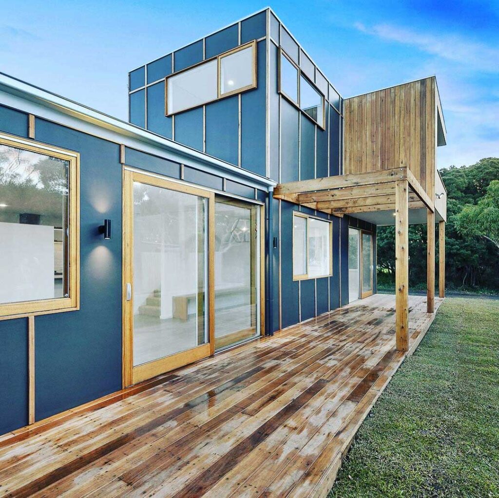 Exterior Painting and Decorating services provided by Dulux accredited painters Painting and Decorating painters